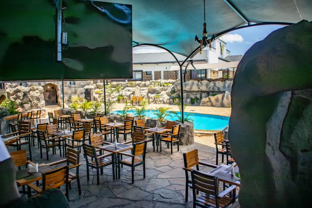 Avian Court Hotel